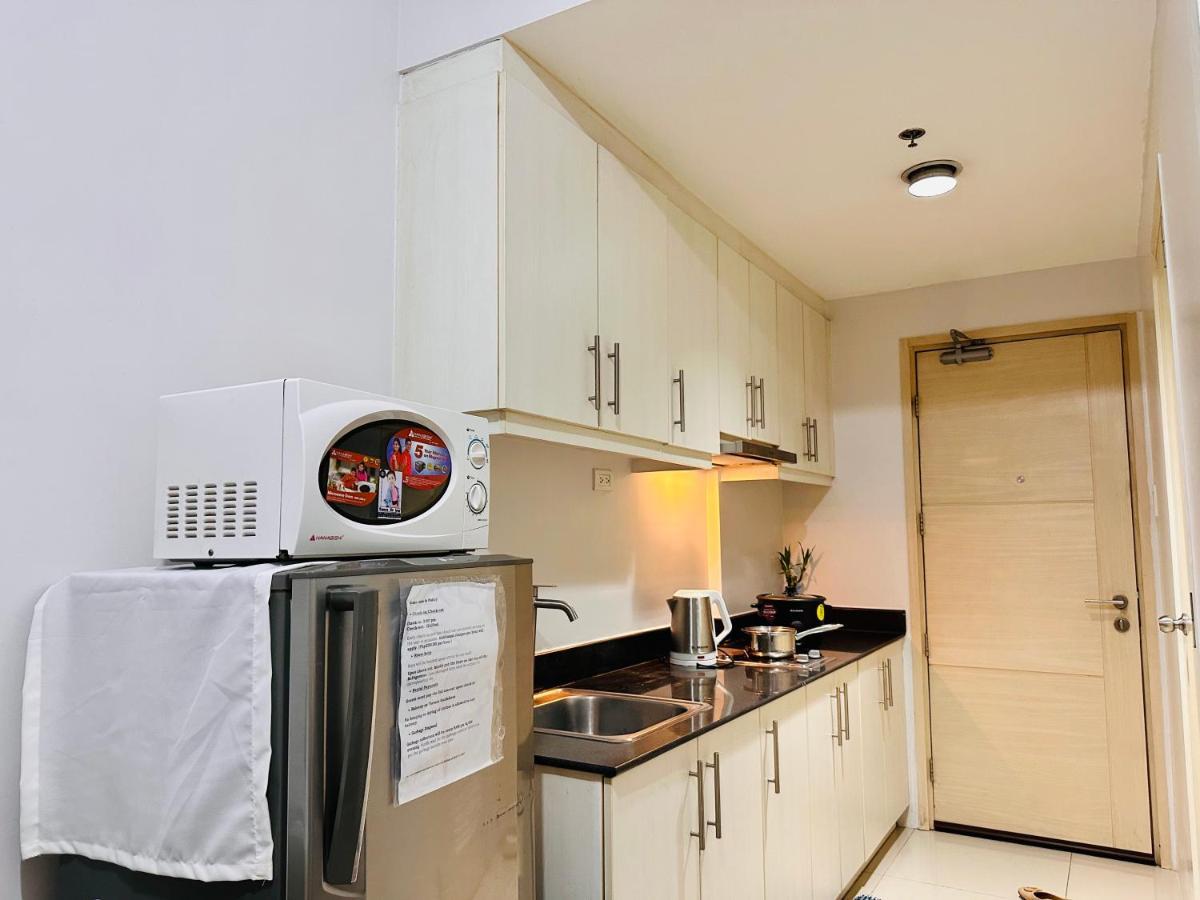 Sea 2-Br Unit With Free Parking Near Mall Of Asia 帕赛 外观 照片