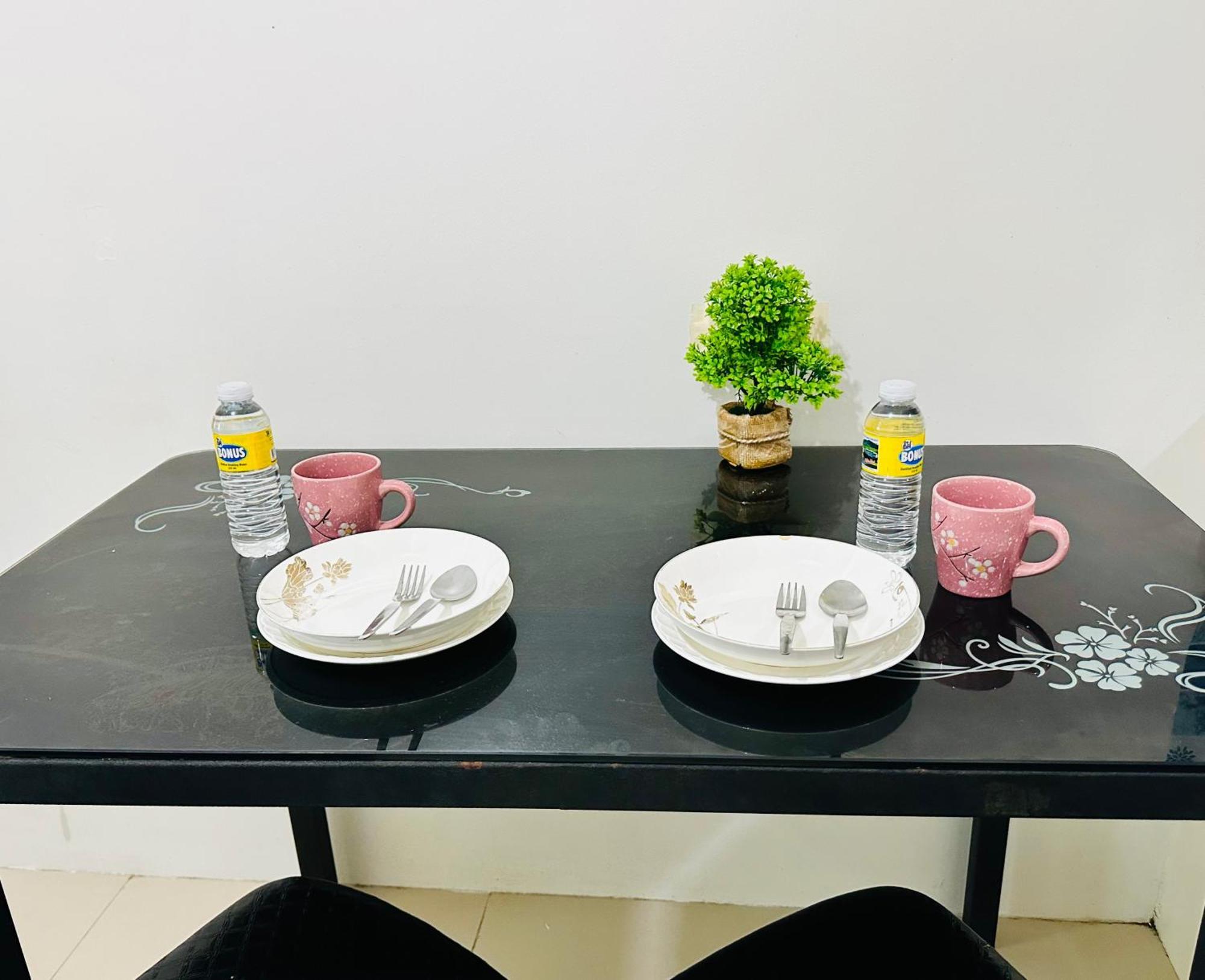 Sea 2-Br Unit With Free Parking Near Mall Of Asia 帕赛 外观 照片