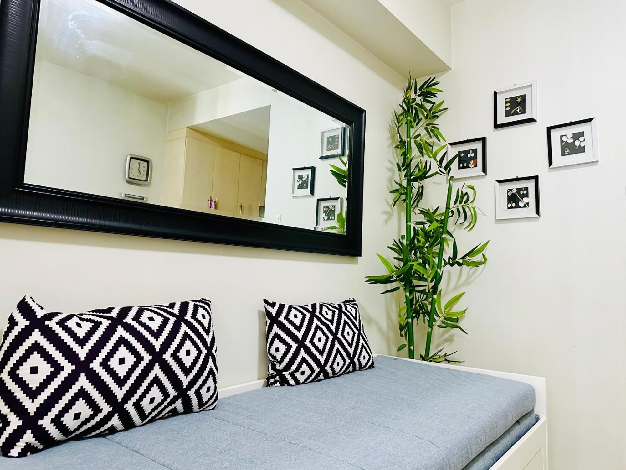 Sea 2-Br Unit With Free Parking Near Mall Of Asia 帕赛 外观 照片