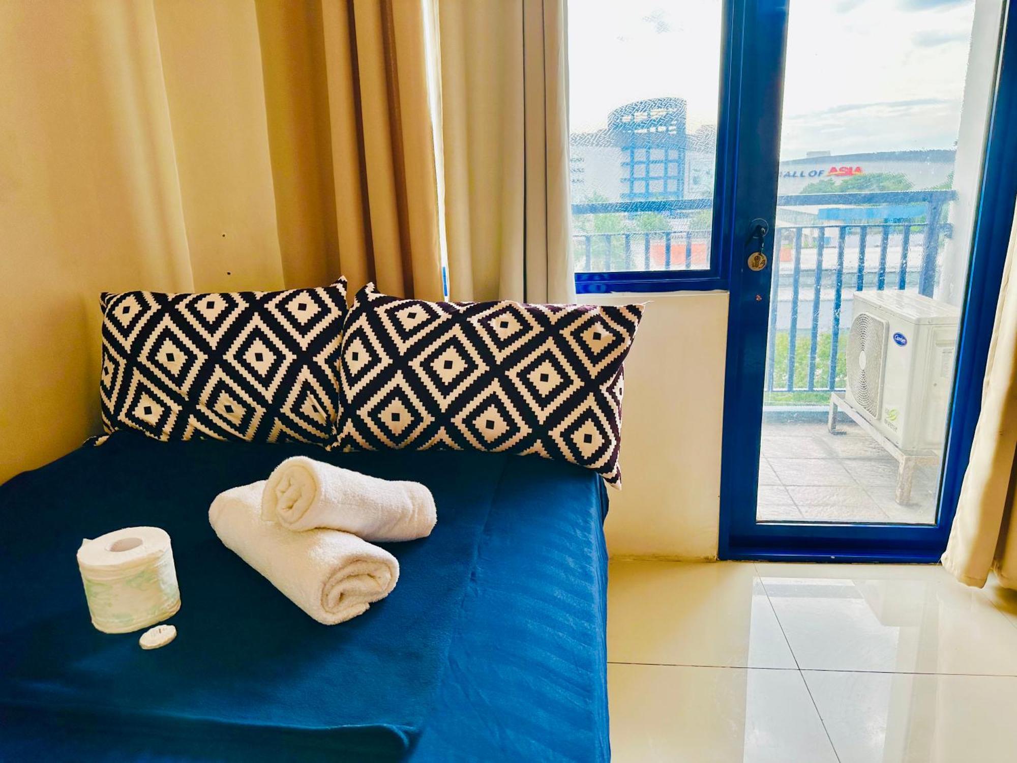Sea 2-Br Unit With Free Parking Near Mall Of Asia 帕赛 外观 照片